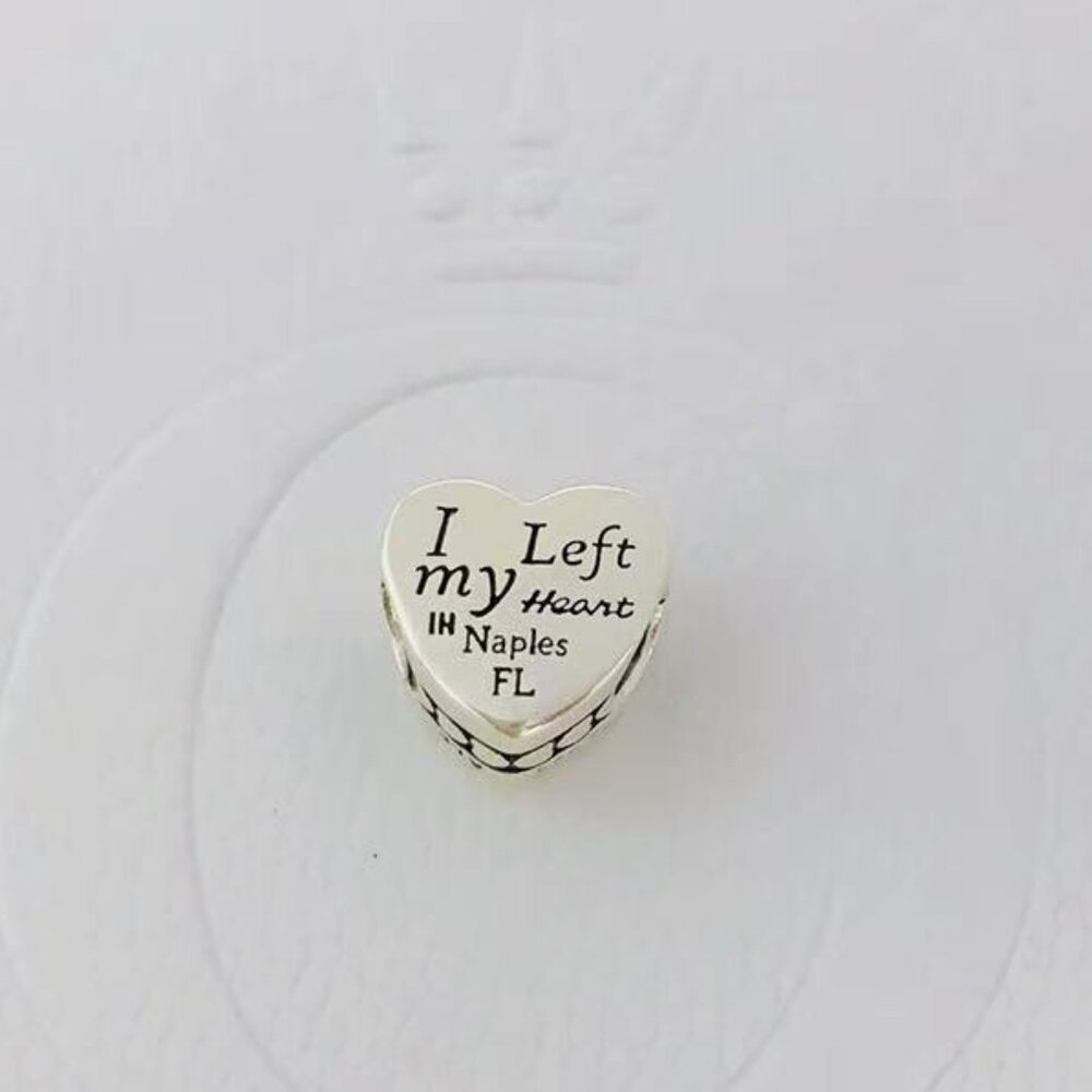 Pandora "I Left My Heart in Naples FL " Exclusive Charm - Picture 1 of 3
